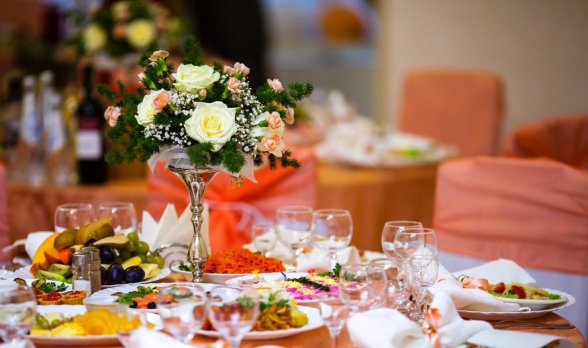 Vaišių stalas vestuvėse