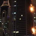 Vieną aukščiausių Dubajaus dangoraižių „Deglas“ antrą kartą per dvejus metus nuniokojo gaisras