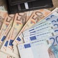 Kas mokėjo didžiausius atlyginimus balandį: suma siekė beveik 36 tūkst. eurų, sąraše ir sankcionuota įmonė