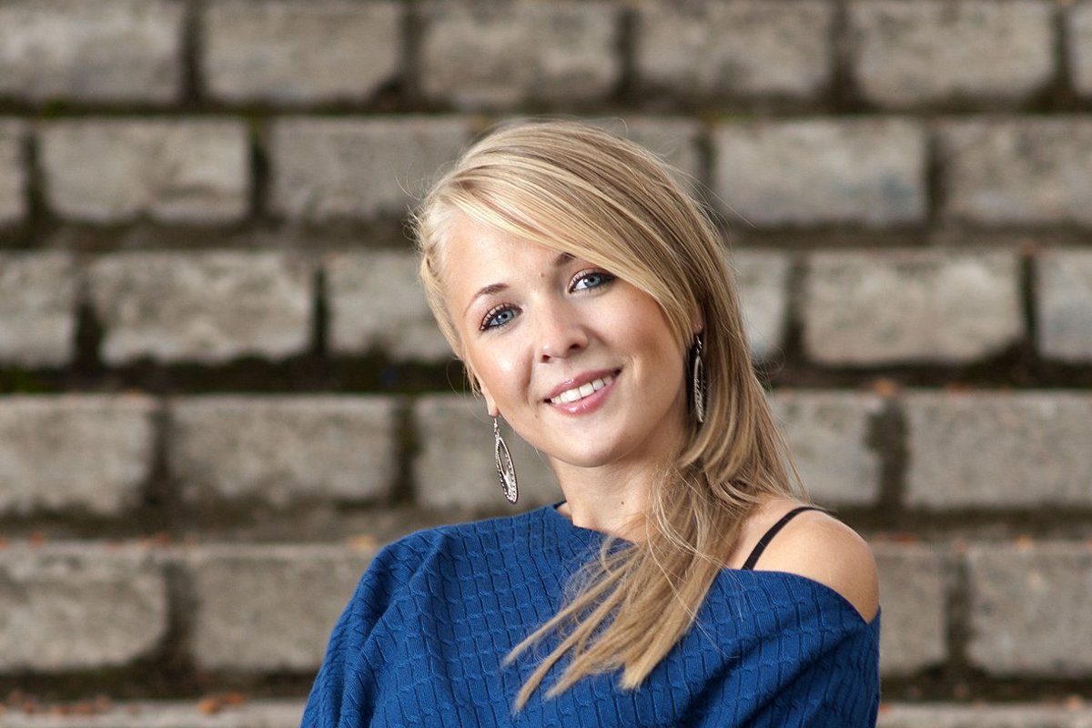 „Lady Bell“ į „Eurovizijos“ atranką eina pildyti svajonių - Delfi veidai