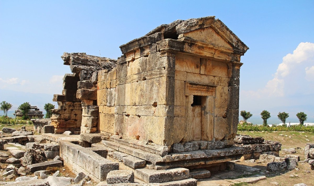 Antikinių pastatų liekanos Hierapolyje Turkijoje