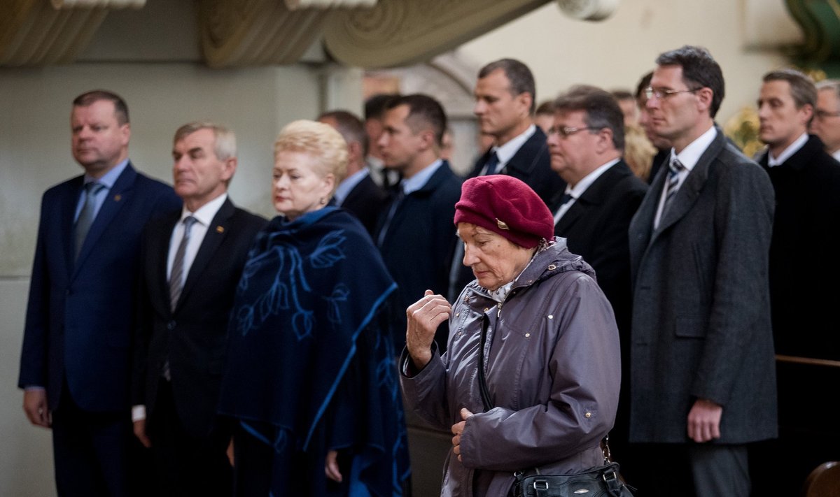 Lithuanian heads of state pay tribute to A. Ramanauskas-Vanagas