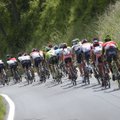 „Giro d'Italia“ dviratininkų lenktynėse lietuviai lyderiams pralaimėjo daugiau nei pusvalandį