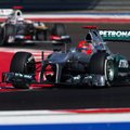 J.Stewartas: „Mercedes“ ekipa gali bet kada palikti „Formulę-1“