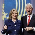 Президент Латвии пригласил Билла Клинтона и Хилари Клинтон в Латвию