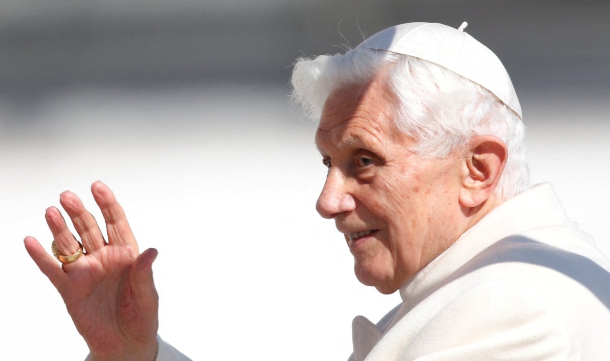 Benediktas XVI 