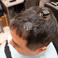 Į galvos smegenis implantuota mikroschema pakeitė paralyžiuoto vyro gyvenimą: tai pribloškiantis jausmas