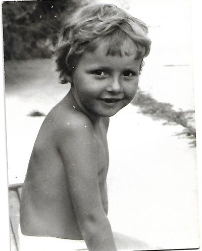 4 metų amžiaus, Kryme