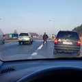 Под Каунасом произошло ДТП: на дороге Вильнюс-Каунас-Клайпеда затор