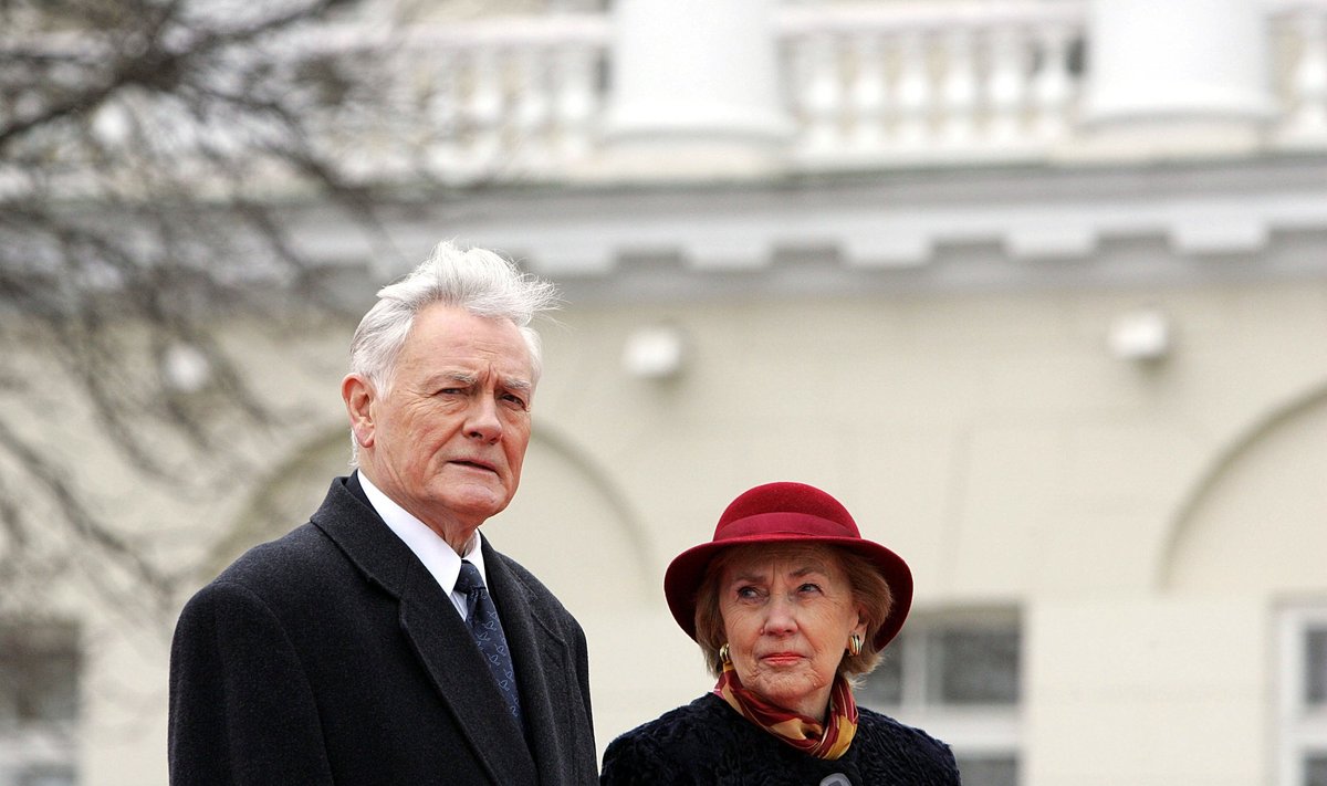 Valdas Adamkus and his wife Alma Adamkienė