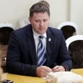 Обвиняемый в оскорблении памяти командира литовских партизан общается с судом письменно