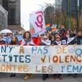 По всему миру прошли акции против насилия в отношении женщин