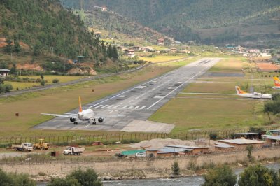 Paro oro uostas Butane