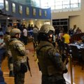 Salvadore į parlamento rūmus pasiųsta kariuomenė