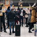 Организаторы "дискотек" в магазинах Литвы получили штрафы