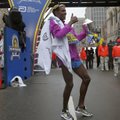 Bostono maratone vėl dominavo Afrikos bėgikai