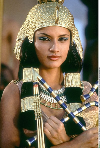 Filmas „Kleopatra“, 1999 m.