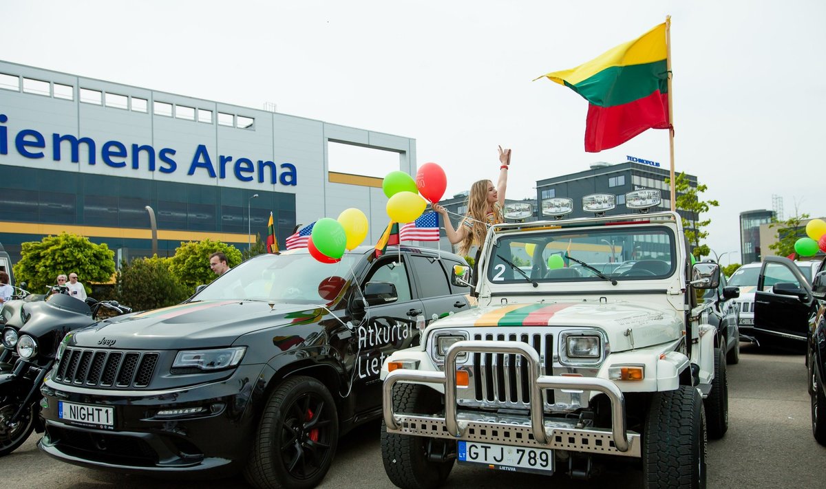 "Jeep" gerbėjai Lietuvai dovanojo tautišką rekordą