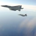NATO naikintuvai iš Šiaulių lydėjo Rusijos karinį orlaivį