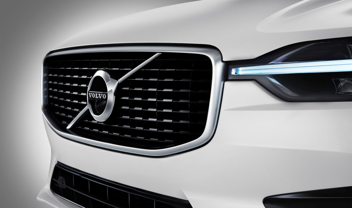 Iki 2025 metų "Volvo" planuoja turėti kiekvieno gaminamo modelio elektrinę versiją