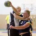 Lietuvos moterų rankinio čempionate autsaiderės privertė prakaituoti lyderes