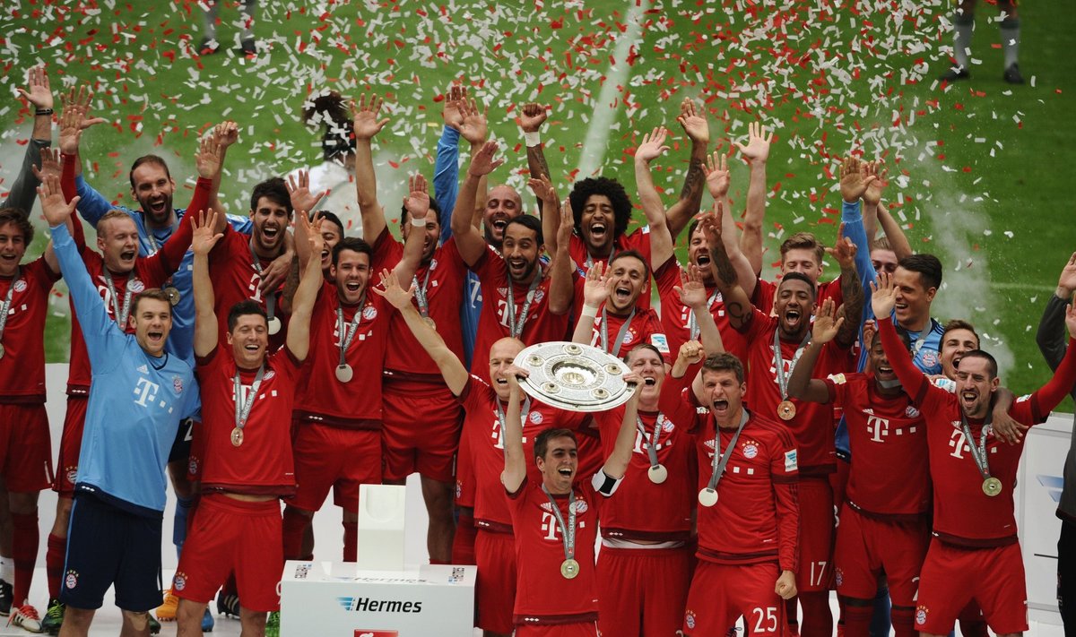 Vokietijos čempionai Miuncheno "Bayern" futbolininkai