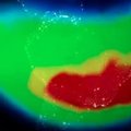 NASA su nerimu stebi didelę augančią anomaliją Žemės magnetiniame lauke