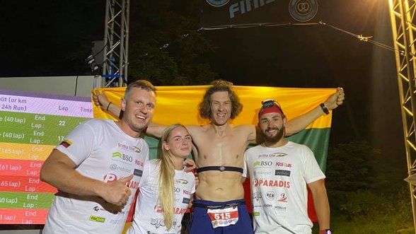 Neįtikėtina: penkiagubą ultra triatloną įveikęs Grabauskas iškovojo bronzos medalį