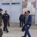Pasirodė vaizdo įrašas, kuriame ukrainiečiai kariai išgina agresyvius savigynos būrius