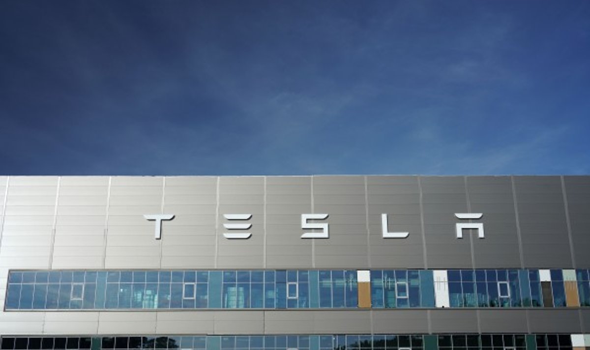 Tesla gamykla netoli Berlyno