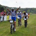 Kalnų dviračių entuziastai maratonų sezoną atidarė Druskininkuose