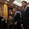 JAV leidinys skelbia pagaliau sužinojęs, kodėl atleistas kinų ministras