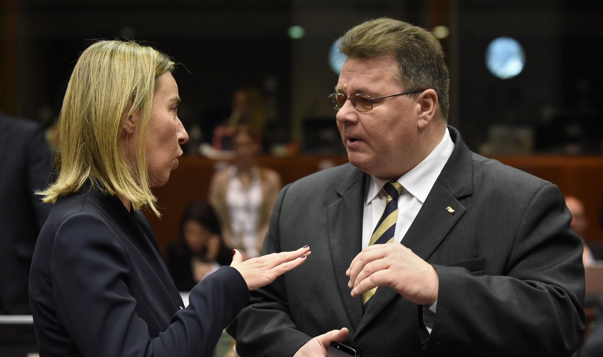 EU diplomacy chief Federica Mogherini and Lithuanian Foreign Minister Linas Linkevičius