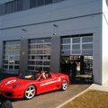 „Ferrari“ nuotykiai „Regitroje“ ir techninės apžiūros centre