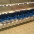 Estijos „Maximoje“ deficitas: ištuštėjo pieno produktų lentynos