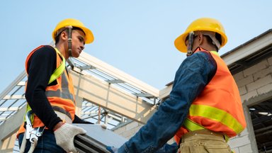 Aktyvumo statybų sektoriuje pasekmės – specialistų trūkumas ir žadami tūkstantiniai atlyginimai