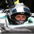 N. Rosbergo automobiliui sumontuotas ketvirtas variklis