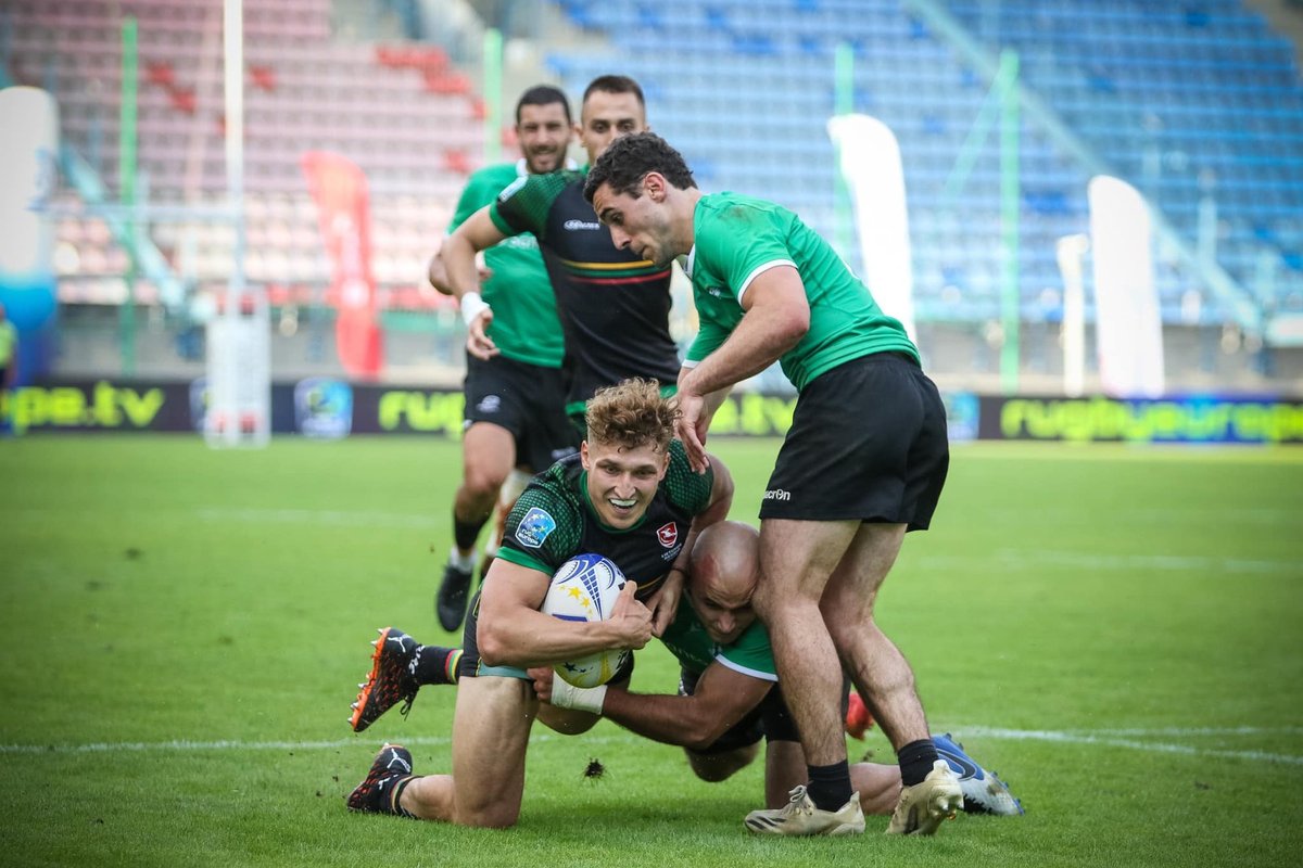 Non meno di cinque squadre nazionali lituane di rugby a sette partecipano a tornei europei