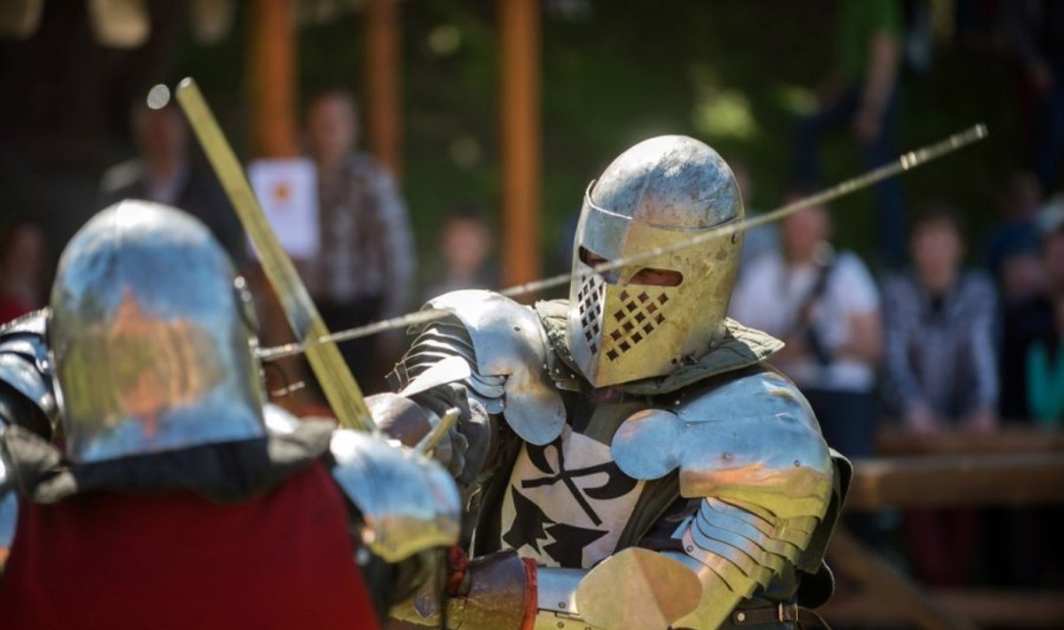 Viduramžių riterių turnyras 