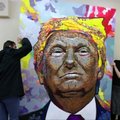 Ukrainos menininkai iš monetų sukūrė Trumpo portretą