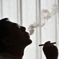 Paaiškėjo: elektroninėse cigaretėse yra 10 kartų daugiau kancerogenų