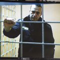 Blinkenas „sunerimęs“ dėl naujų kaltinimų Navalnui: ragina jį paleisti