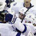 NHL: „Lightning“ klubas nutraukė 19 metų trukusią nelaimėtų rungtynių Detroite seriją