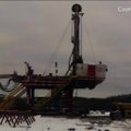 Vaikštantis naftos gręžimo bokštas: mažiau žmonių, daugiau saugumo