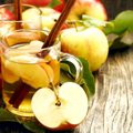Obuolių arbatos galios: apsaugo nuo širdies ligų, peršalimo, stiprina imunitetą ir spartina medžiagų apykaitą