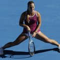 WTA turnyre Prancūzijoje - D.Cibulkovos ir K.Zakopalovos nesėkmės
