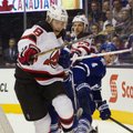 „Devils“ klubas su D.Zubrumi NHL čempionate patyrė dešimtą pralaimėjimą iš eilės