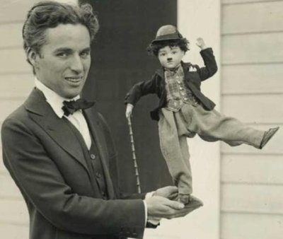 Charlie Chaplin su The Tramp lėle, 1918 m.