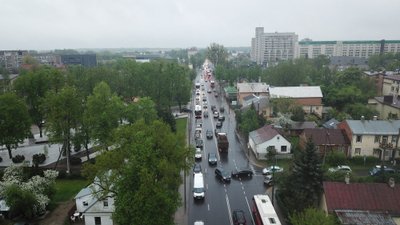 Iki rudens remontui uždarius svarbų transporto mazgą Kaune pasikeitė eismo sąlygos