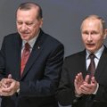 JAV spaudžia Turkiją dėl rusiškų raketų, ši prakalbo apie naujus sandorius su Rusija